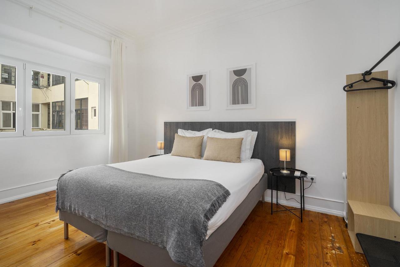 Whome Hideaway Family Apartment #2 Lisbona Esterno foto