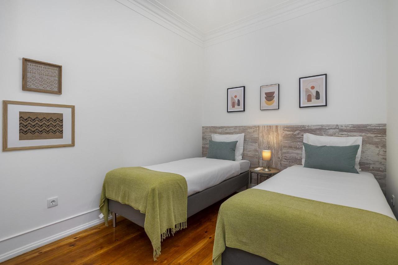Whome Hideaway Family Apartment #2 Lisbona Esterno foto