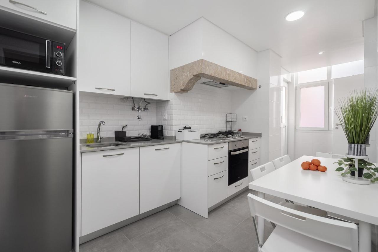 Whome Hideaway Family Apartment #2 Lisbona Esterno foto