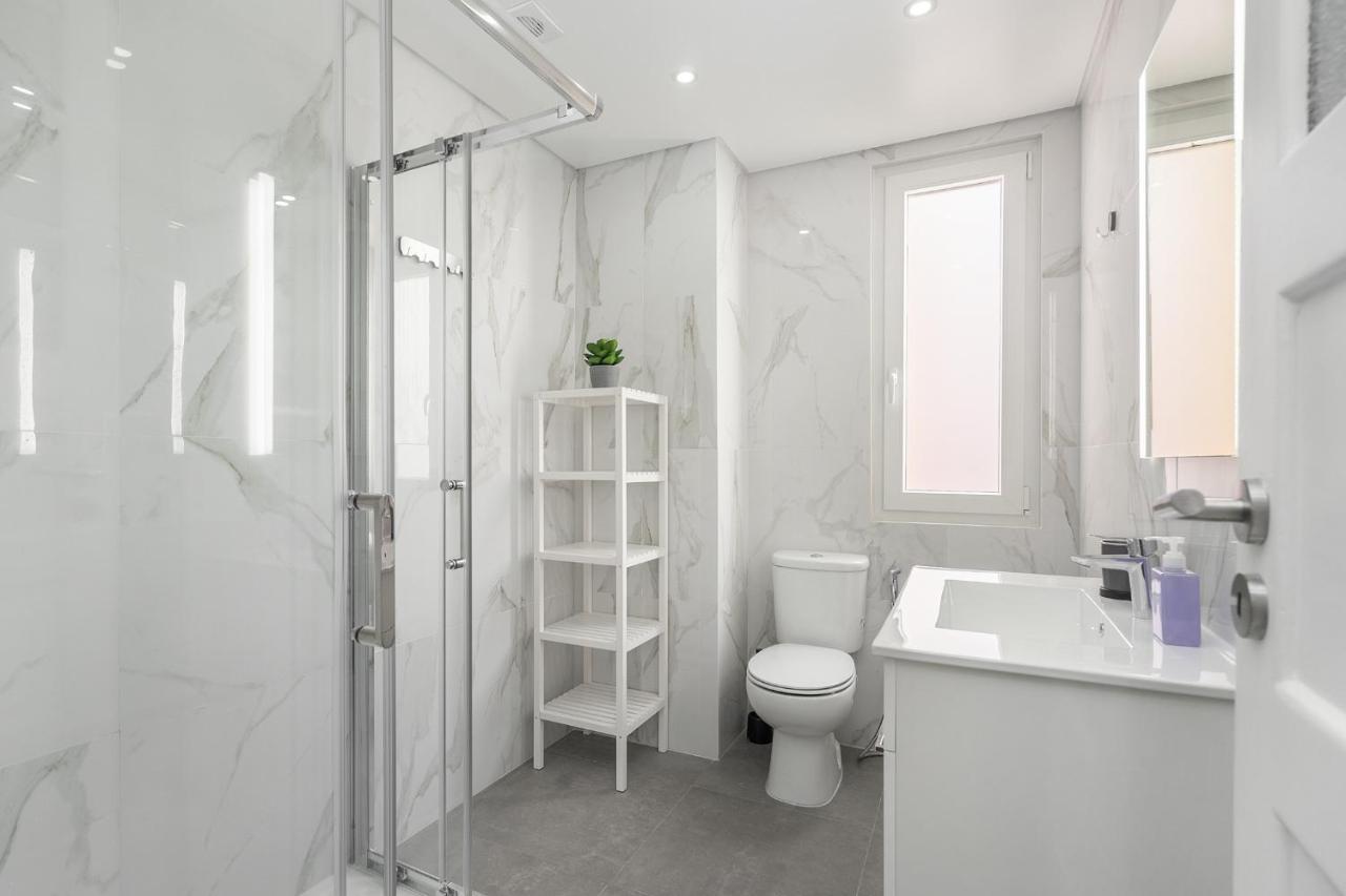 Whome Hideaway Family Apartment #2 Lisbona Esterno foto