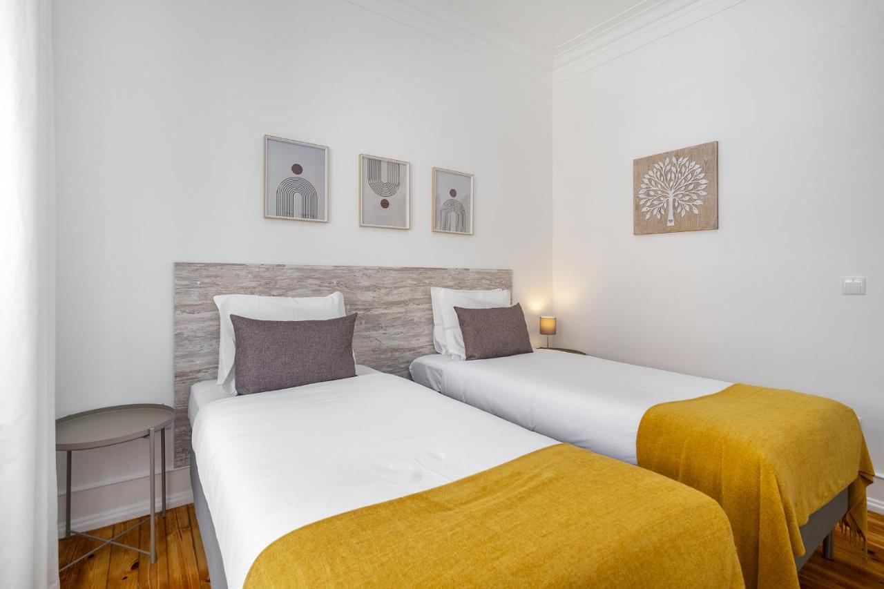 Whome Hideaway Family Apartment #2 Lisbona Esterno foto